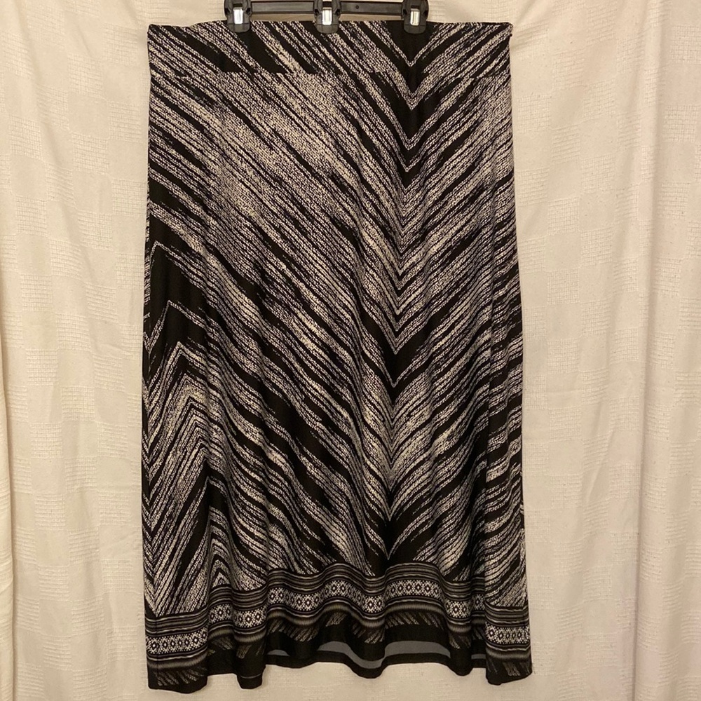 EUC New Directions Maxi Skirt, size US 2X